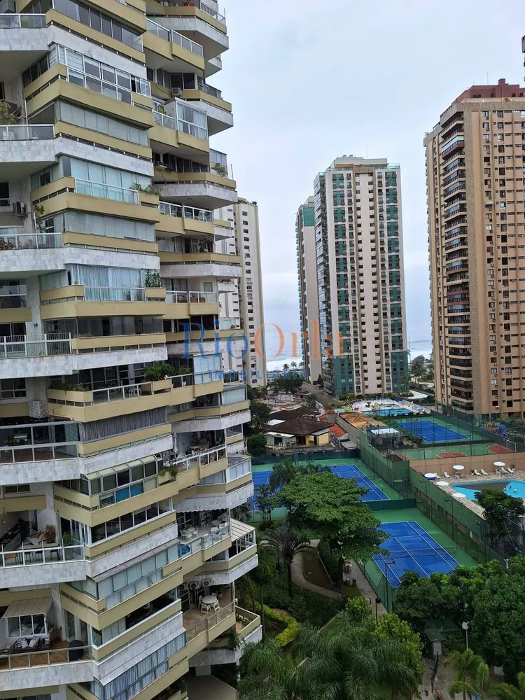 Apartamento, 3 quartos, 230 m² - Foto 3