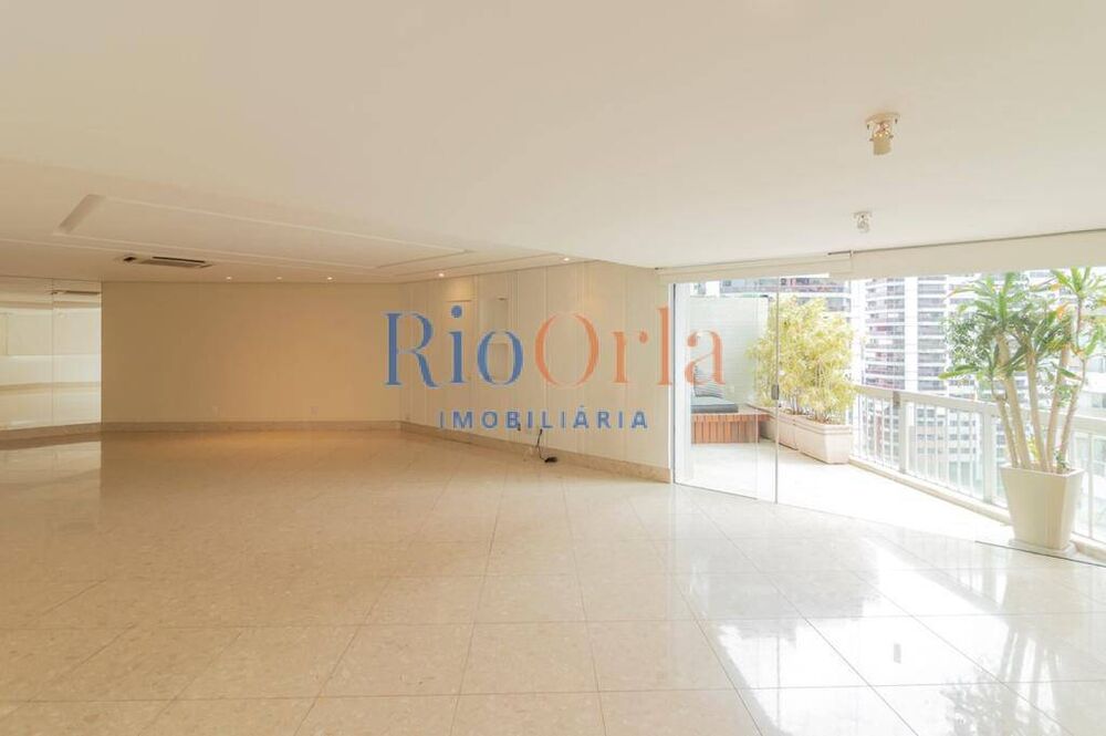 Apartamento, 3 quartos, 220 m² - Foto 24