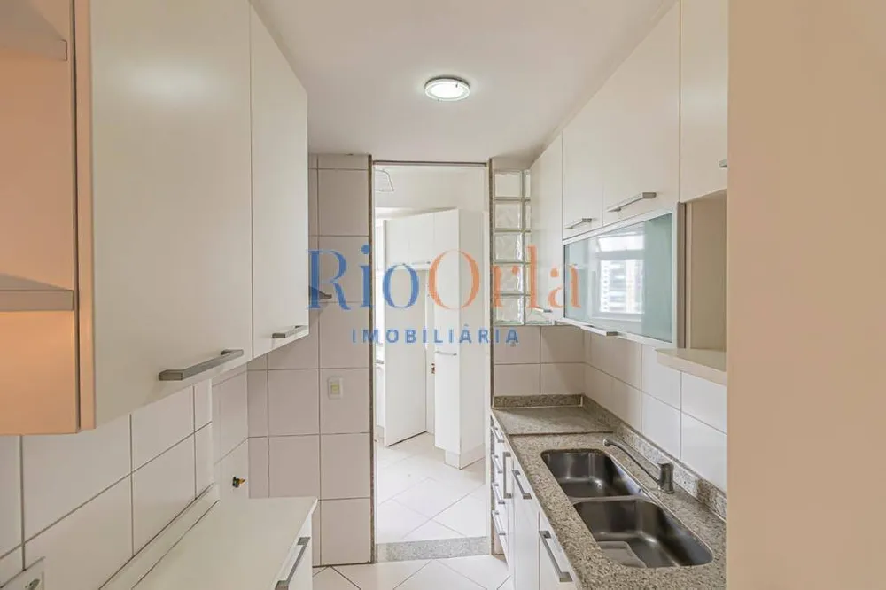 Apartamento, 3 quartos, 220 m² - Foto 10
