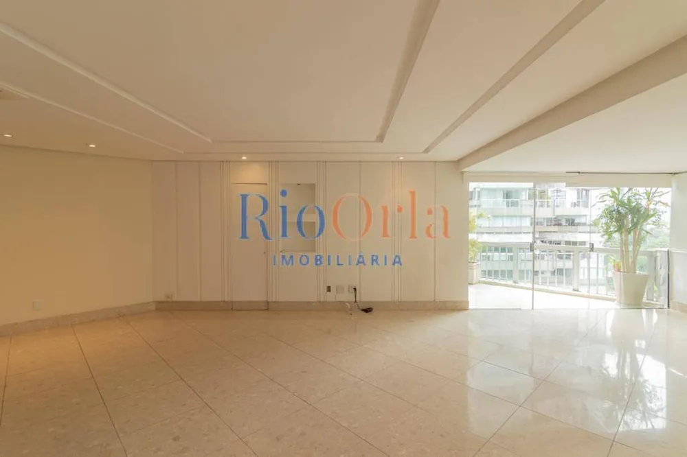 Apartamento, 3 quartos, 220 m² - Foto 3