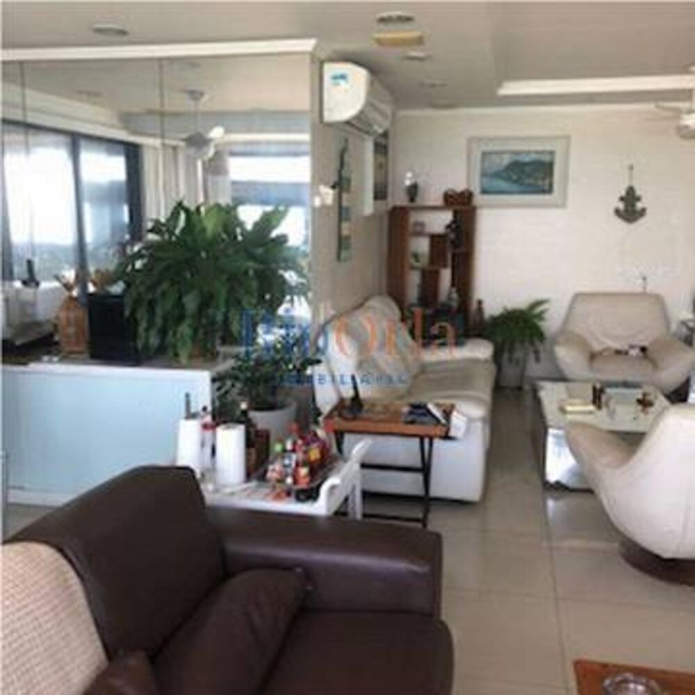Apartamento, 4 quartos, 220 m² - Foto 1