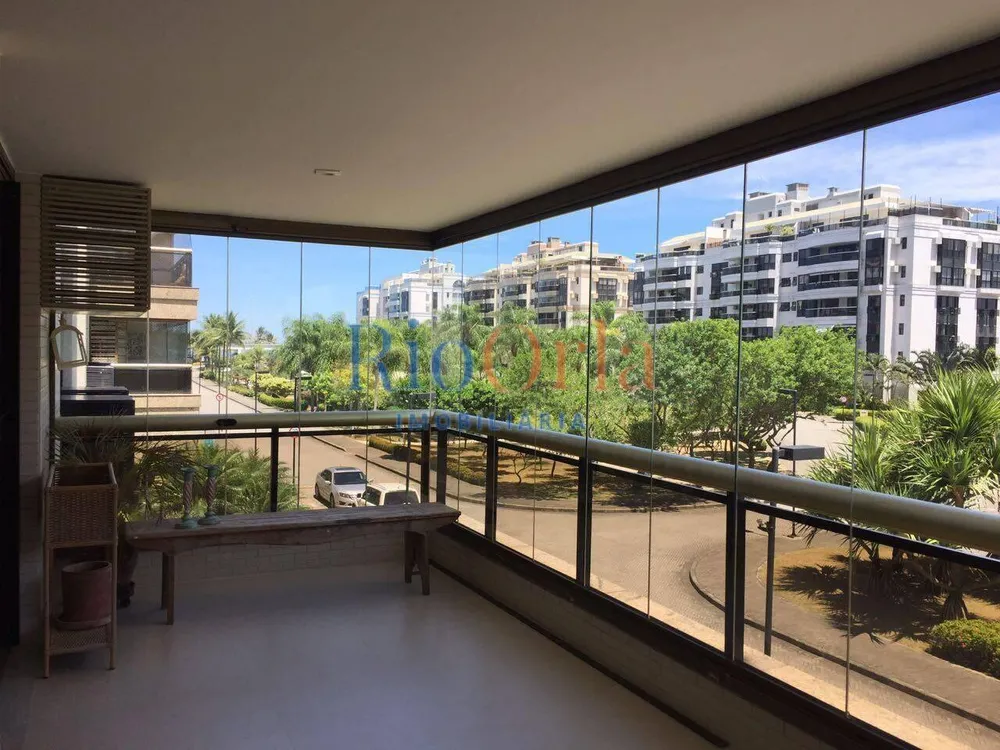 Apartamento, 3 quartos, 130 m² - Foto 2
