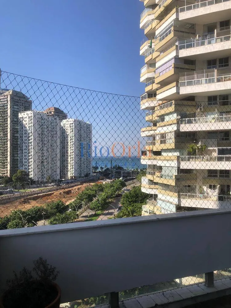 Apartamento, 3 quartos, 230 m² - Foto 2