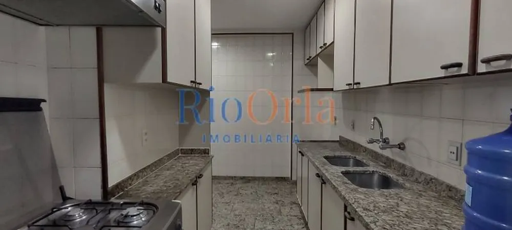 Apartamento, 3 quartos, 221 m² - Foto 1