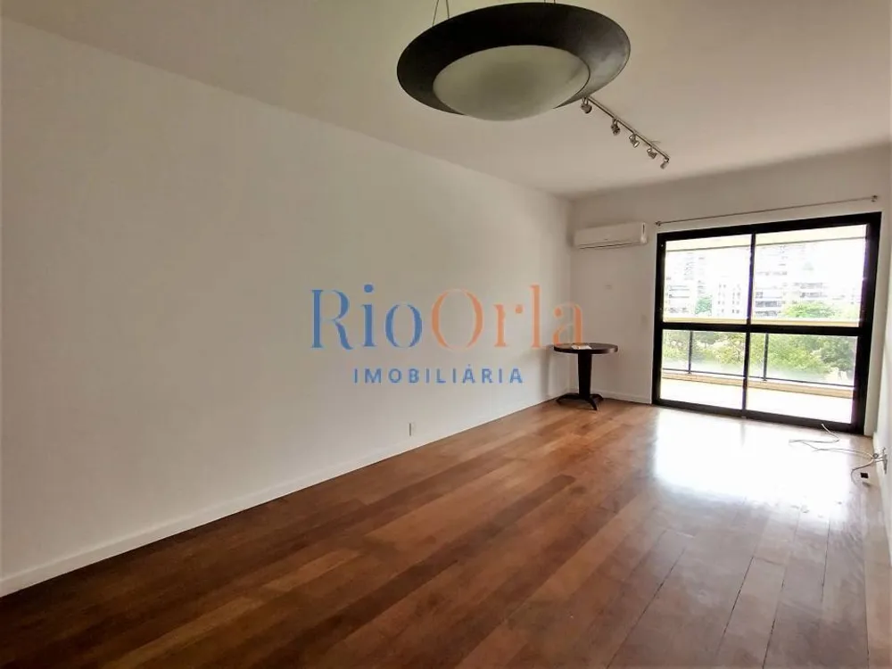 Apartamento, 3 quartos, 130 m² - Foto 3