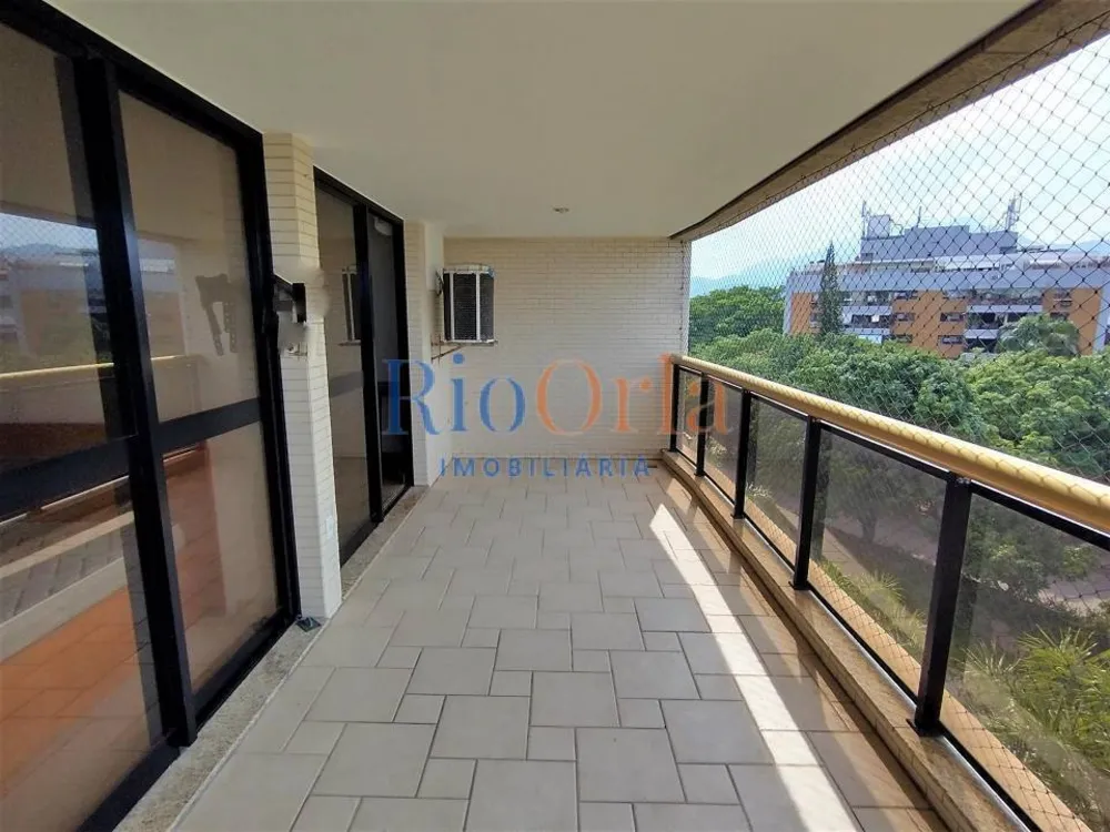 Apartamento, 3 quartos, 130 m² - Foto 2