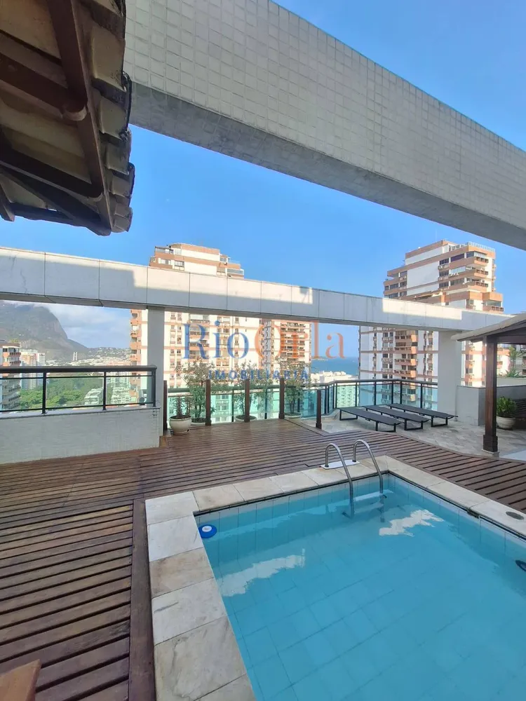 Cobertura, 3 quartos, 290 m² - Foto 2