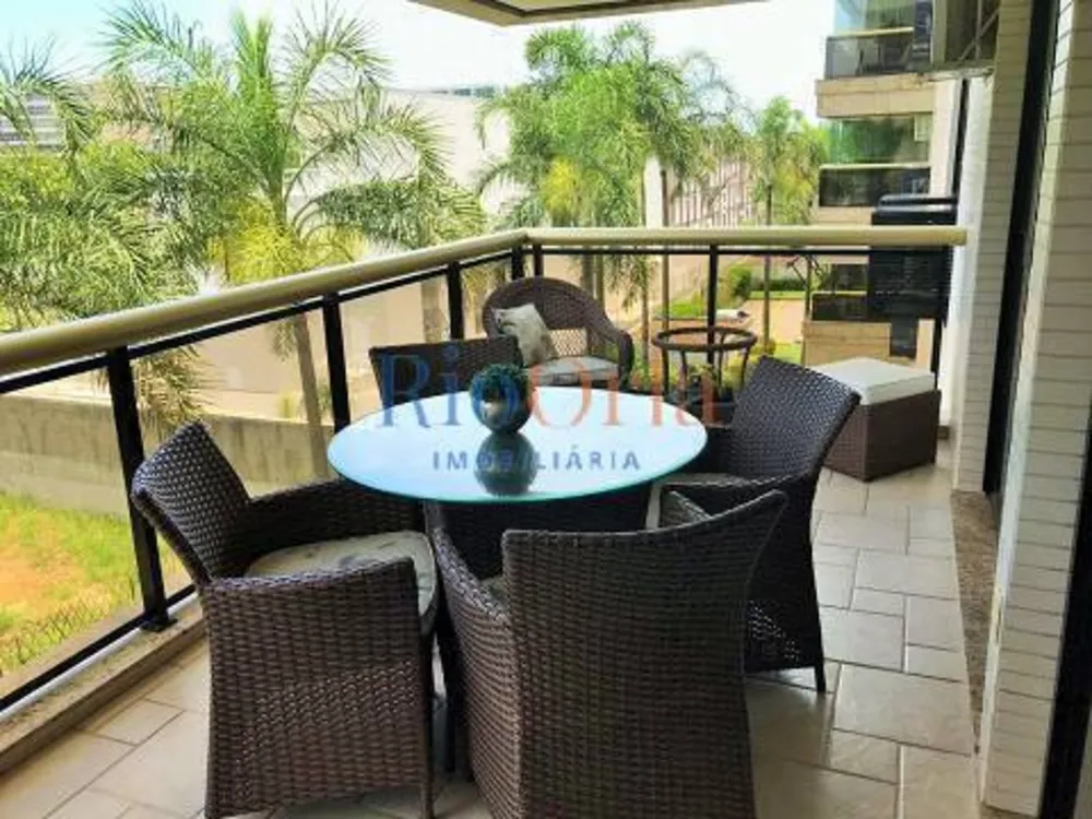 Apartamento, 3 quartos, 130 m² - Foto 2