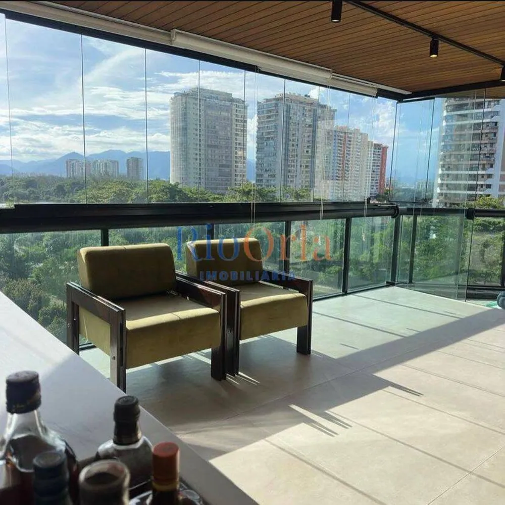Apartamento, 3 quartos, 156 m² - Foto 1