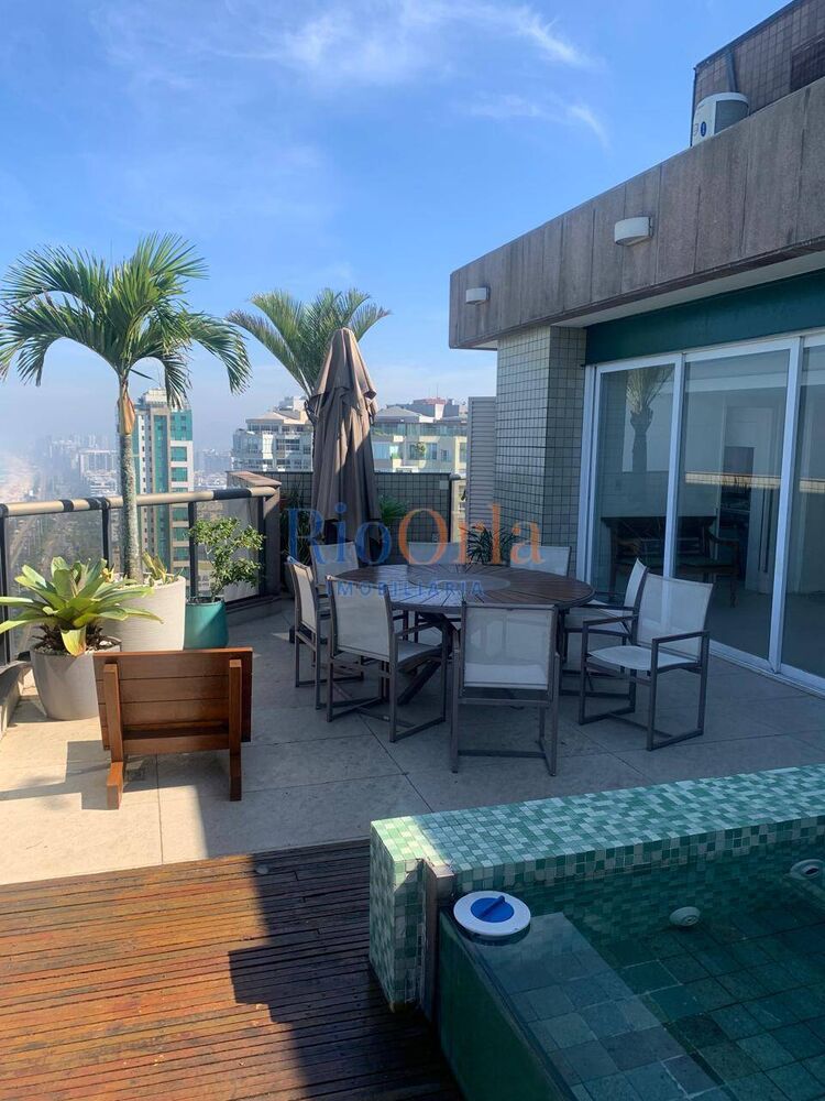 Cobertura para alugar com 4 quartos, 356m² - Foto 1