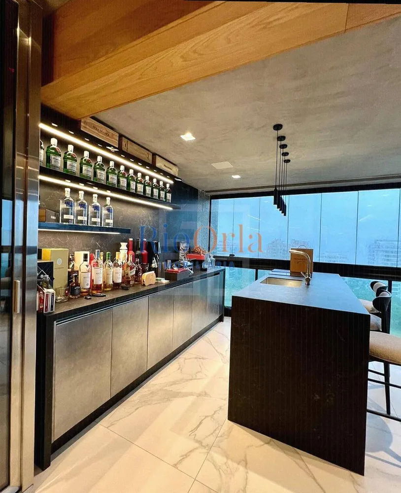 Apartamento, 3 quartos, 204 m² - Foto 3