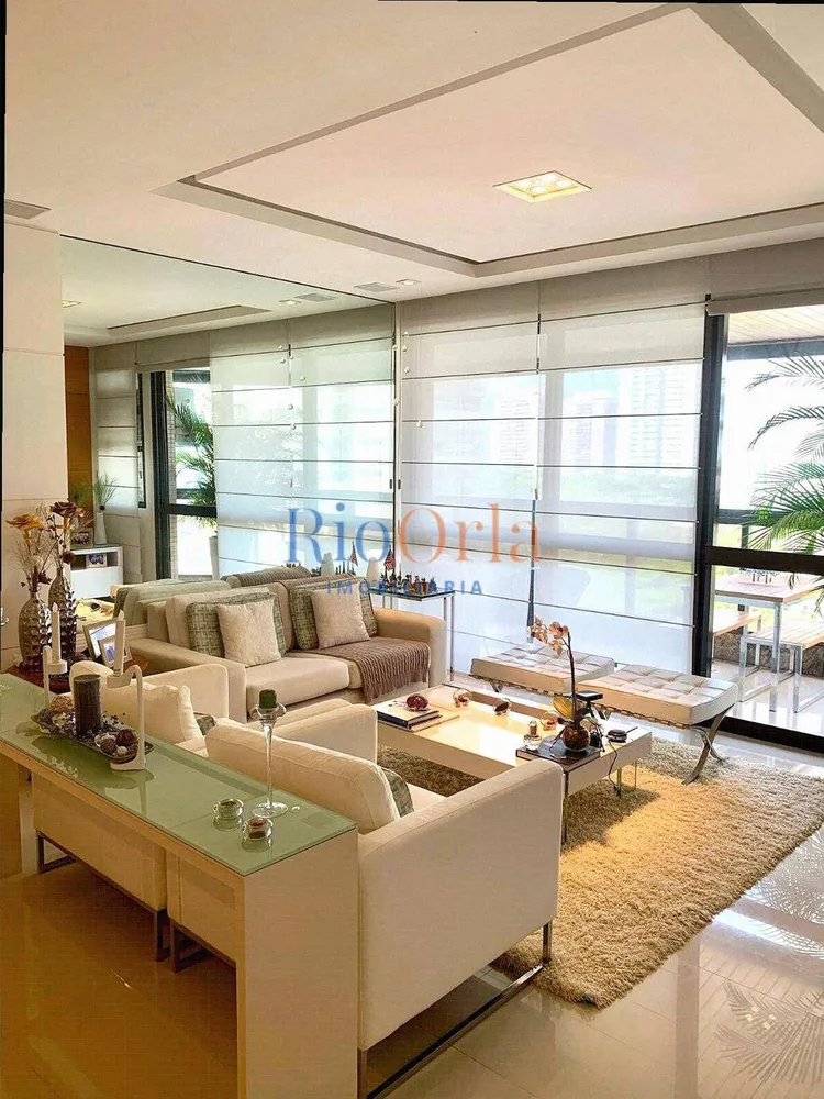 Apartamento, 3 quartos, 156 m² - Foto 2