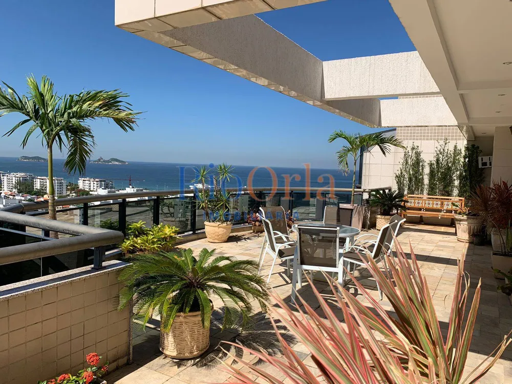 Cobertura, 3 quartos, 274 m² - Foto 1