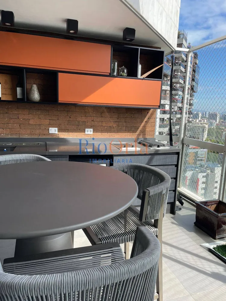 Apartamento, 3 quartos, 220 m² - Foto 15
