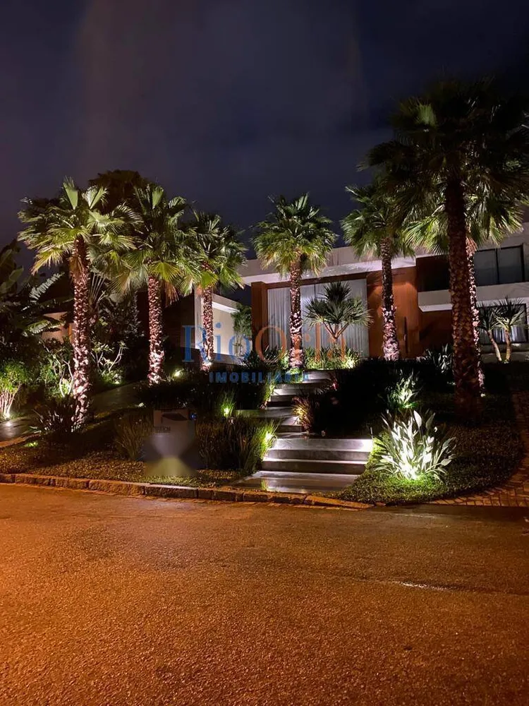 Casa, 4 quartos, 1000 m² - Foto 1