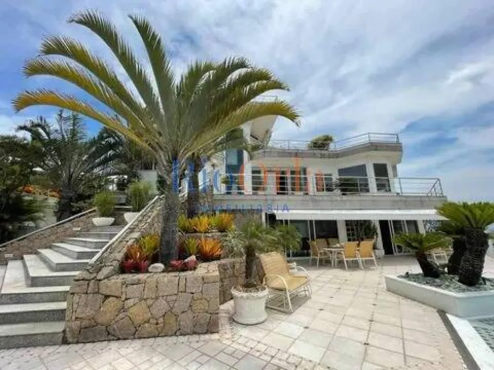 Casa, 4 quartos, 2800 m² - Foto 1