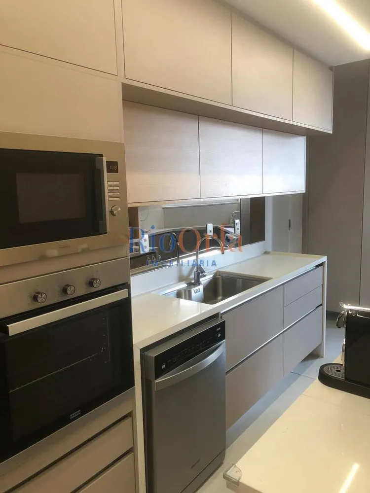Apartamento, 3 quartos, 220 m² - Foto 12