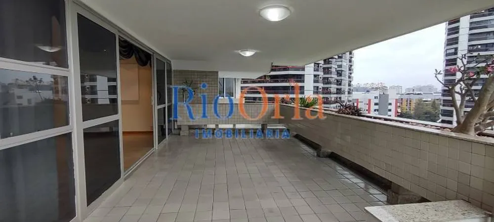 Apartamento, 3 quartos, 221 m² - Foto 12