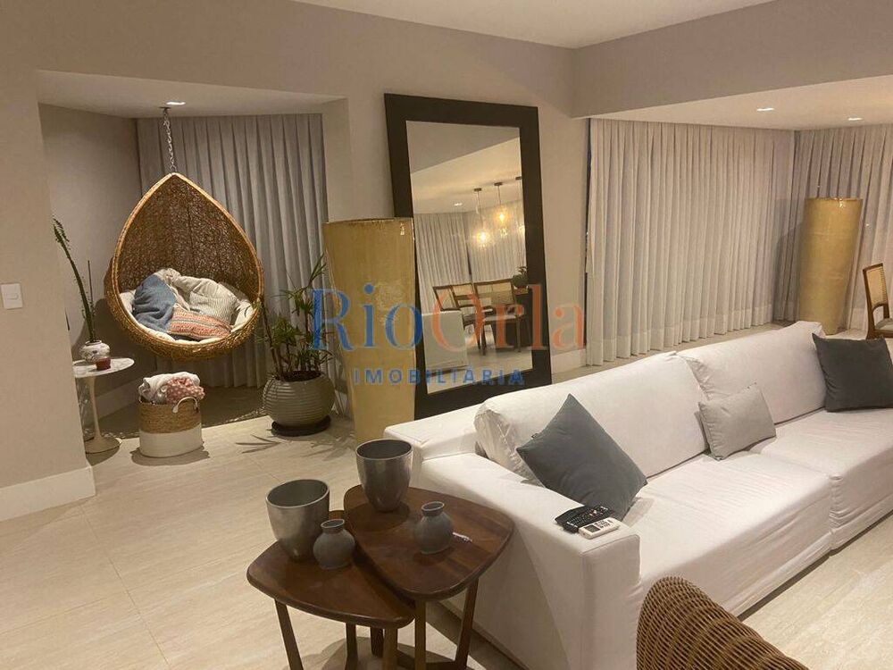 Apartamento, 3 quartos, 221 m² - Foto 2