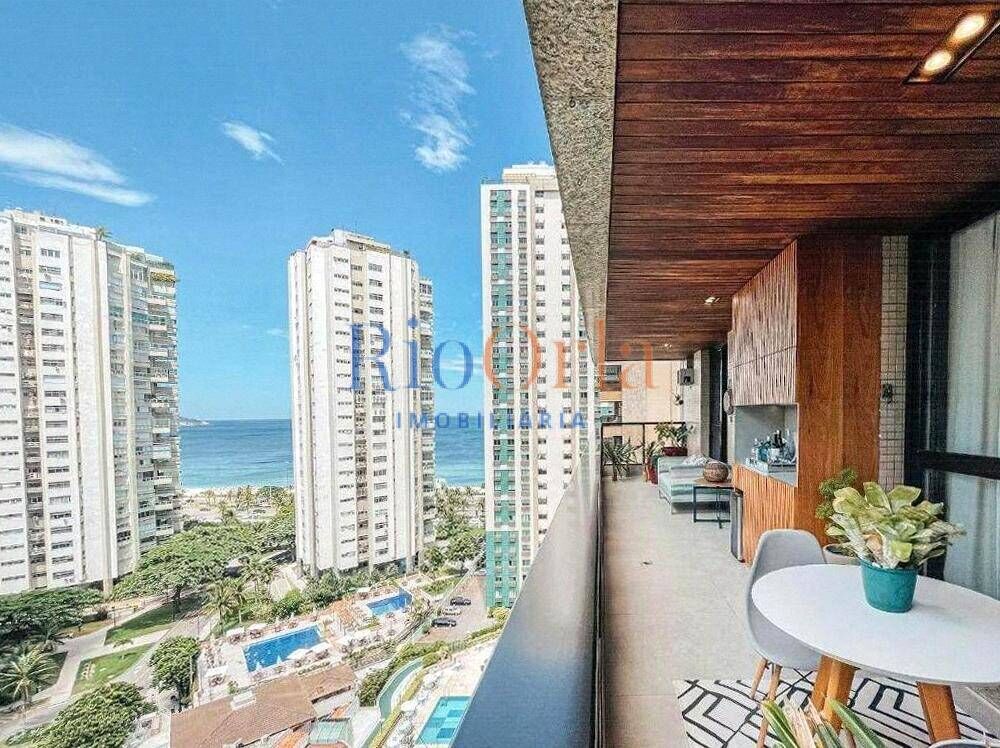 Apartamento à venda com 3 quartos, 146m² - Foto 1