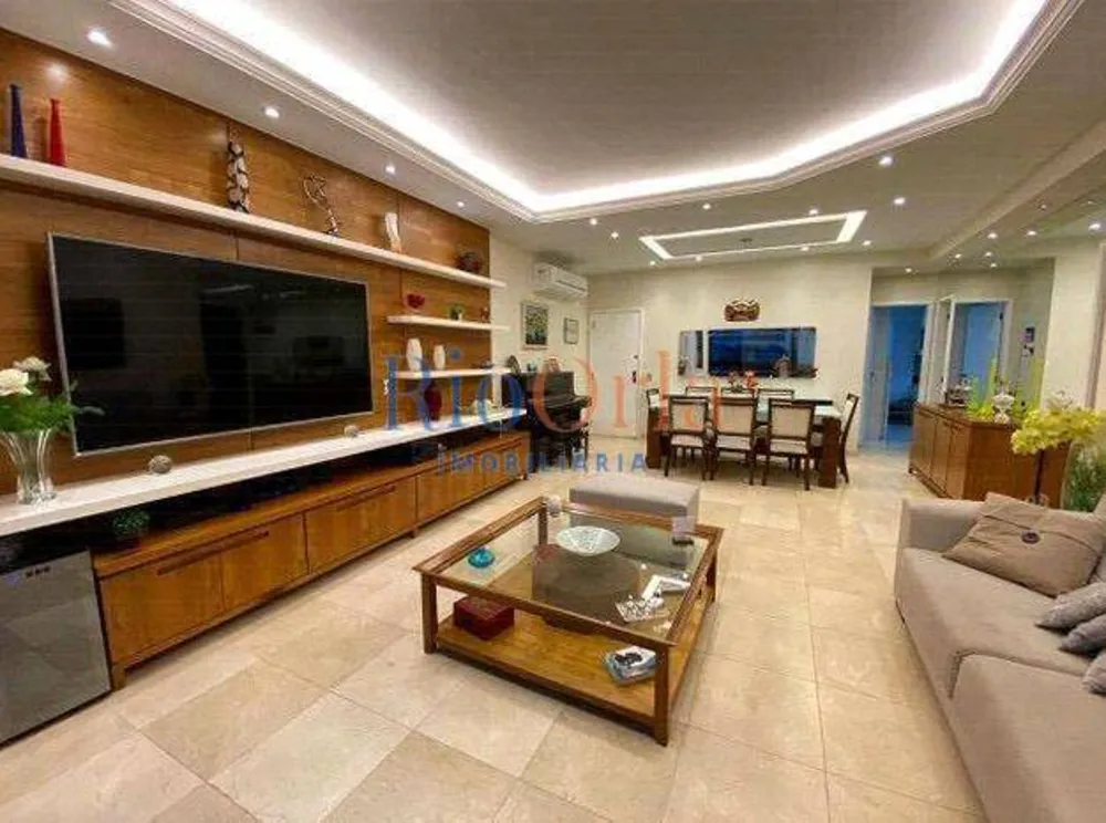 Apartamento, 3 quartos, 160 m² - Foto 1