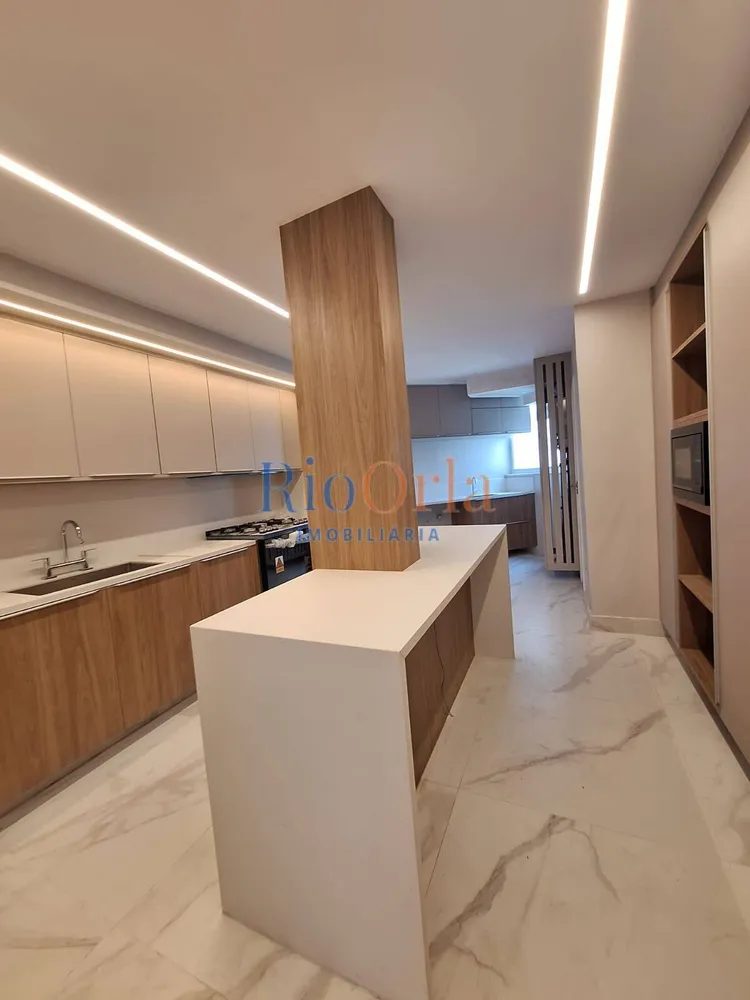 Apartamento, 3 quartos, 230 m² - Foto 22