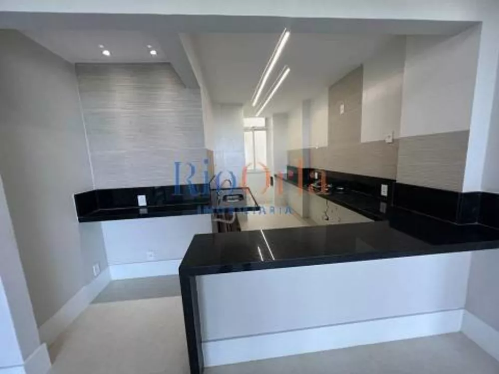 Apartamento à venda com 2 quartos, 82m² - Foto 3