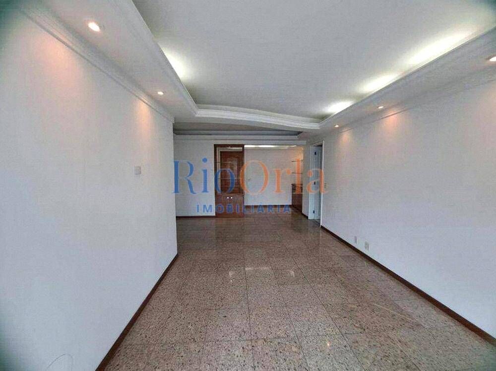 Apartamento à venda com 4 quartos, 150m² - Foto 1