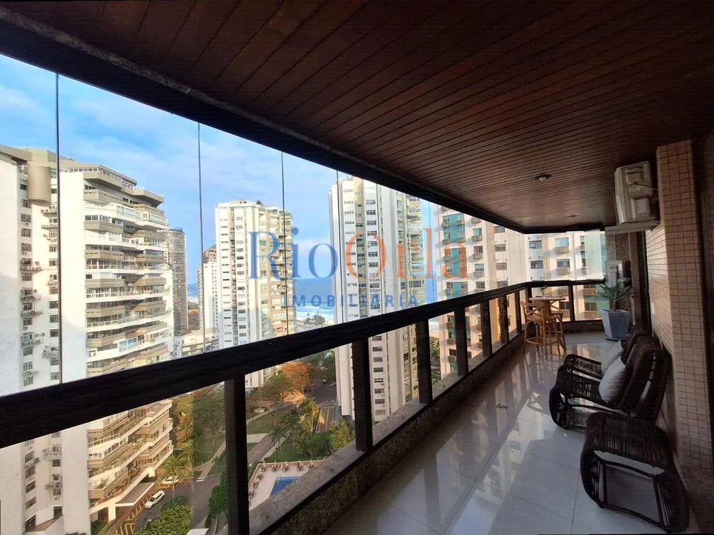 Apartamento, 3 quartos, 148 m² - Foto 1