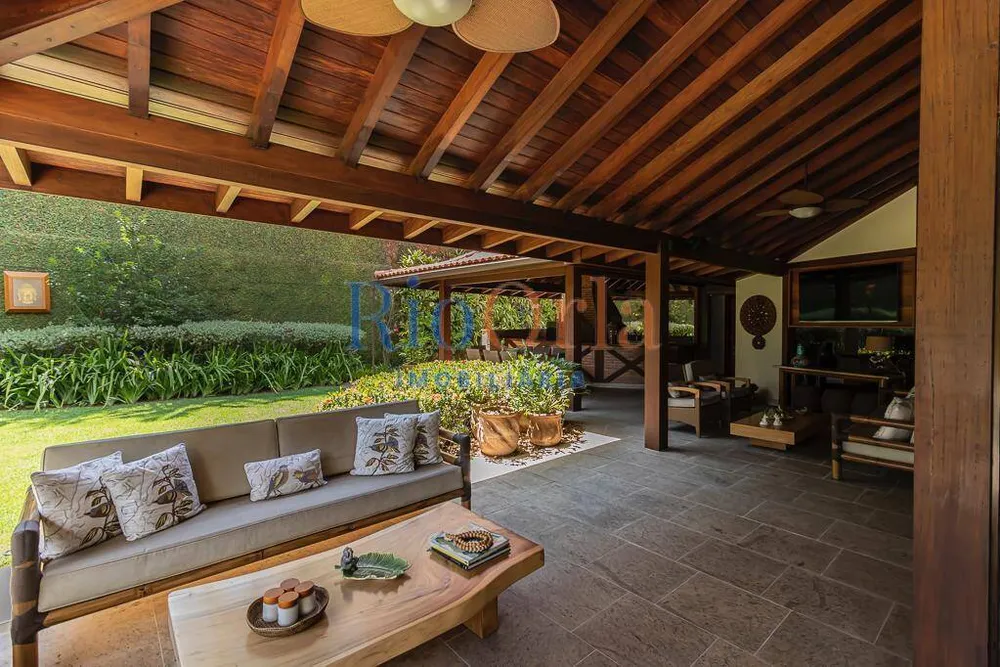 Casa, 4 quartos, 1099 m² - Foto 30