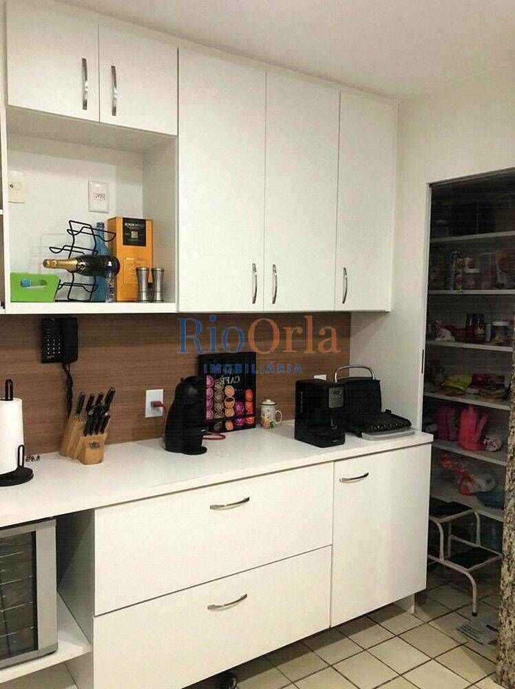 Apartamento à venda com 3 quartos, 158m² - Foto 6