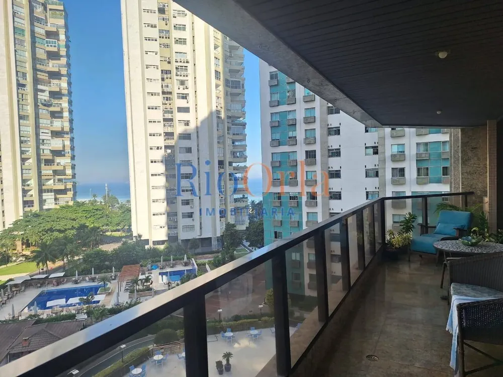 Apartamento, 3 quartos, 160 m² - Foto 1