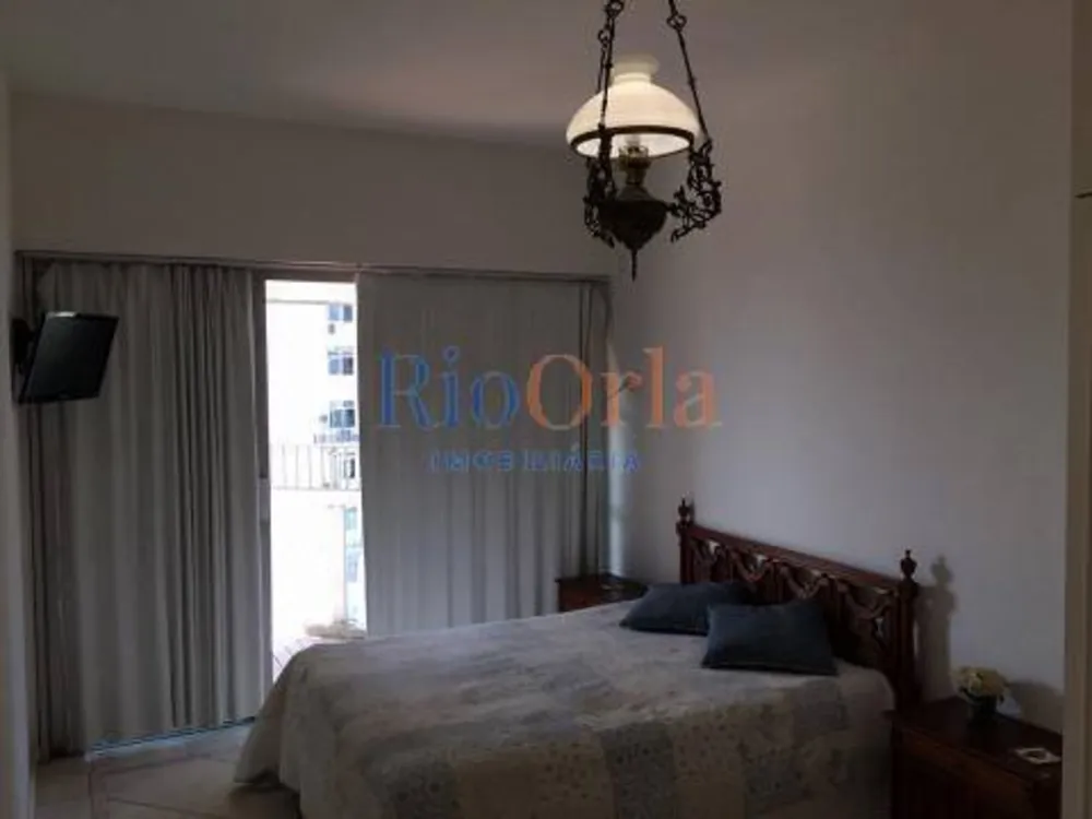 Apartamento, 3 quartos, 220 m² - Foto 2