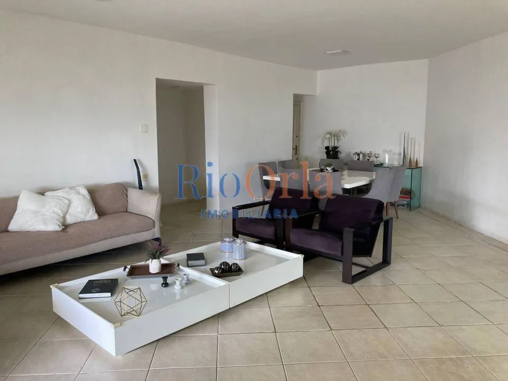 Apartamento, 3 quartos, 220 m² - Foto 9
