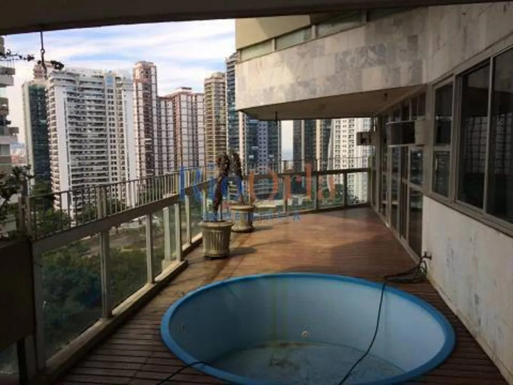 Apartamento, 3 quartos, 220 m² - Foto 12