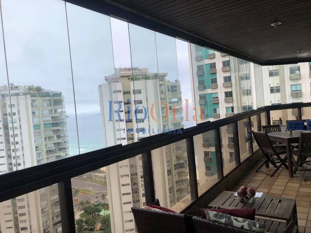 Apartamento, 3 quartos, 160 m² - Foto 1