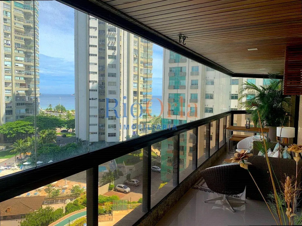Apartamento, 3 quartos, 156 m² - Foto 1