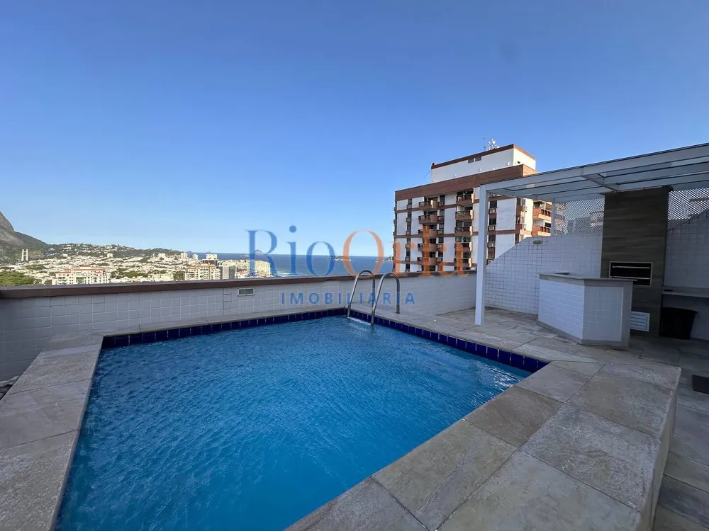 Cobertura, 3 quartos, 240 m² - Foto 1