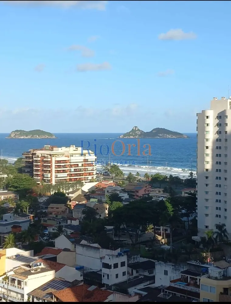 Cobertura, 3 quartos, 240 m² - Foto 2