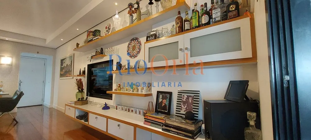Apartamento, 3 quartos, 167 m² - Foto 2
