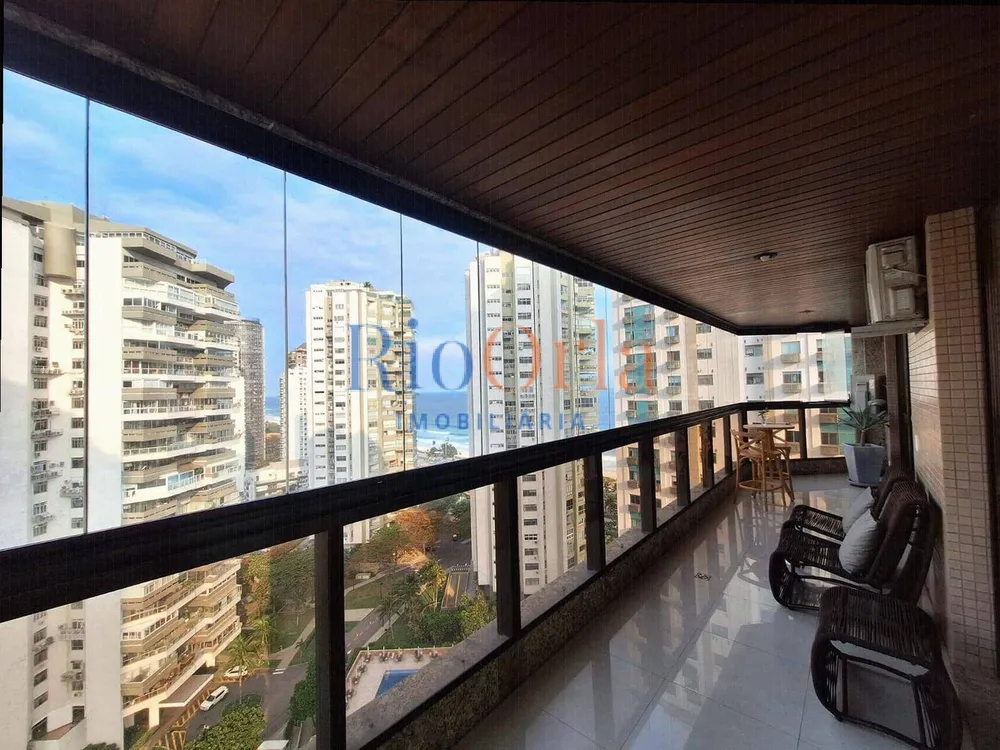 Apartamento, 3 quartos, 148 m² - Foto 2