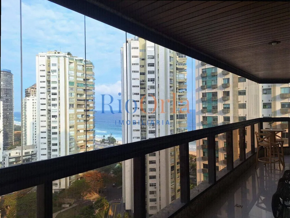 Apartamento, 3 quartos, 148 m² - Foto 1