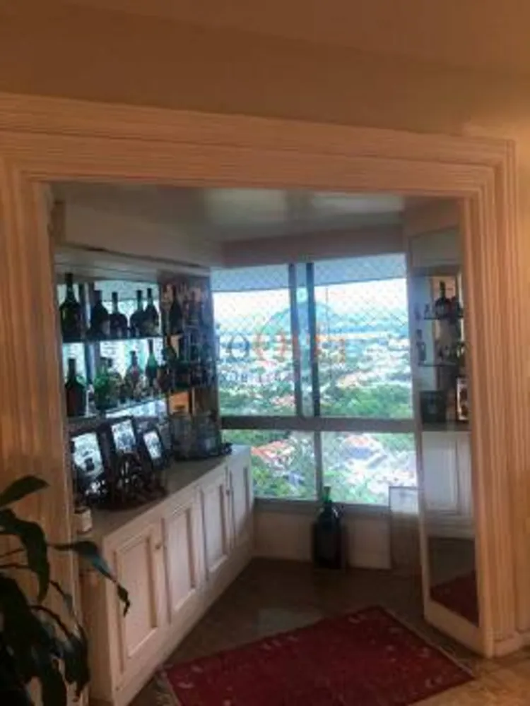 Apartamento, 3 quartos, 200 m² - Foto 5