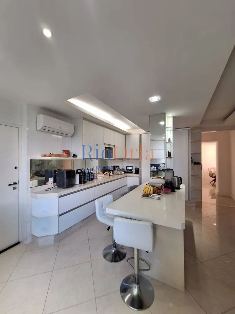 Apartamento, 3 quartos, 200 m² - Foto 32