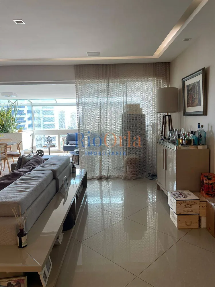 Apartamento, 3 quartos, 220 m² - Foto 4
