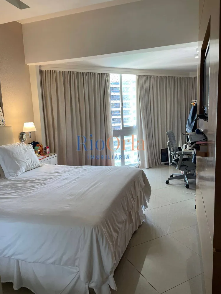 Apartamento, 3 quartos, 220 m² - Foto 12