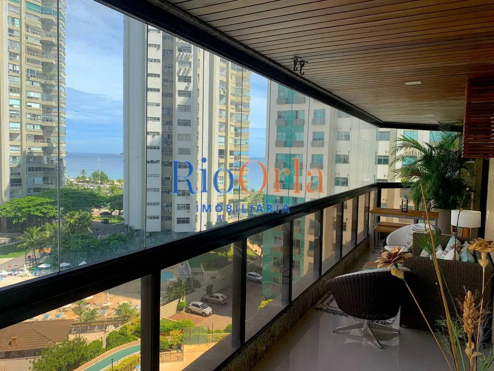 Apartamento, 3 quartos, 155 m² - Foto 1