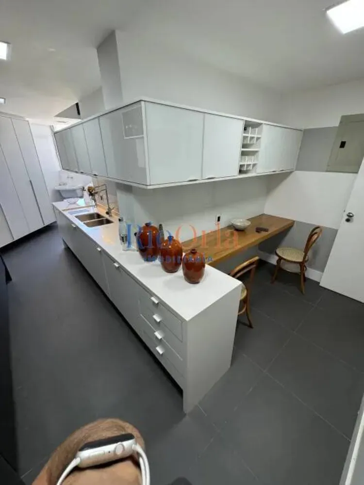Apartamento, 3 quartos, 220 m² - Foto 7
