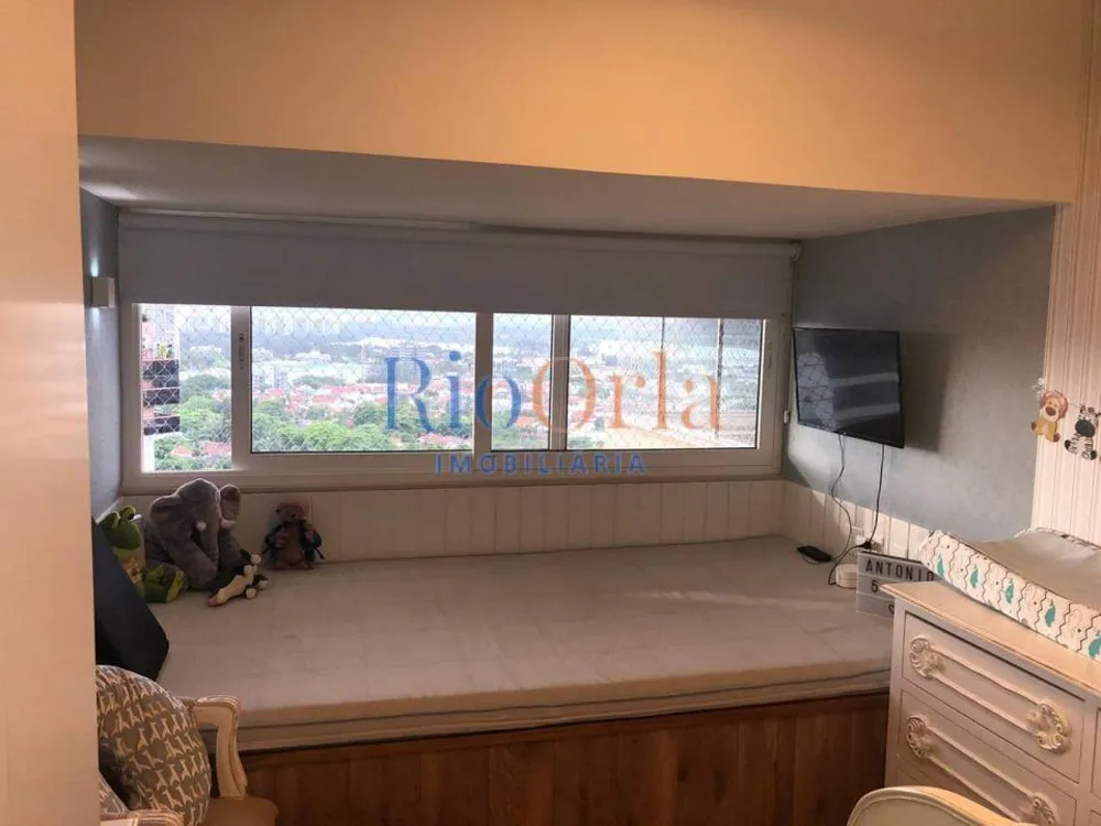 Apartamento, 3 quartos, 220 m² - Foto 11