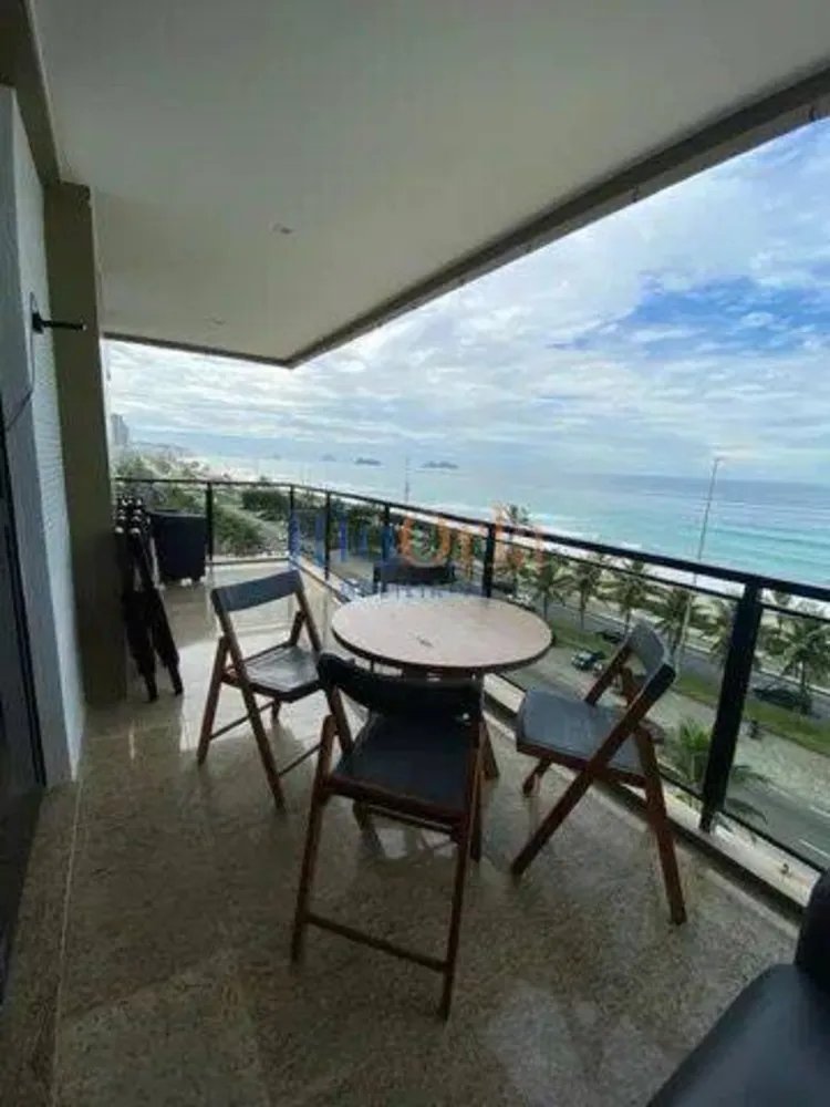 Apartamento, 3 quartos, 140 m² - Foto 1